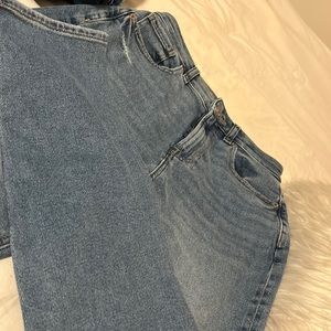 mom jeans